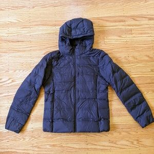 Never worn Uniqlo puff jacket